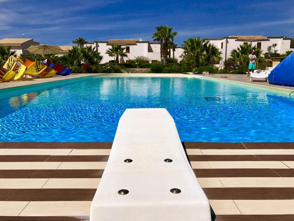 Case Vacanza Torre Lupa Марсала Экстерьер фото