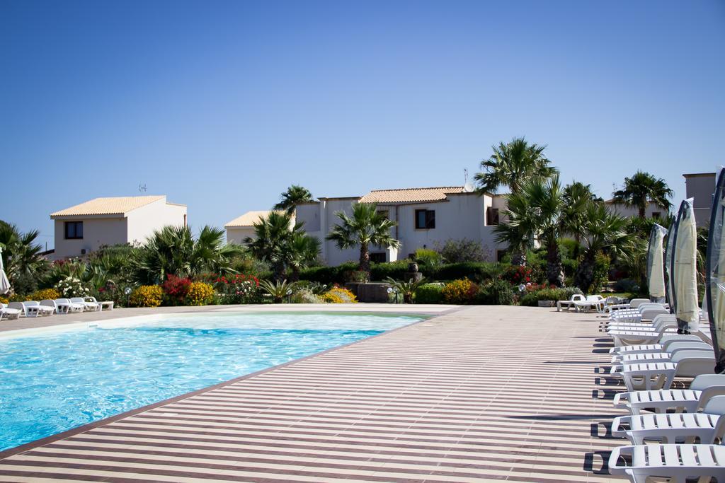 Case Vacanza Torre Lupa Марсала Экстерьер фото